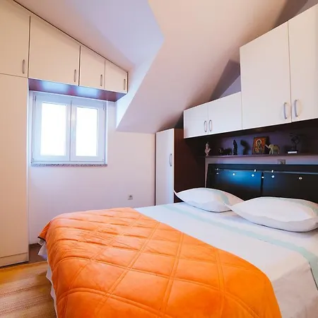 Aldo Apartmán *